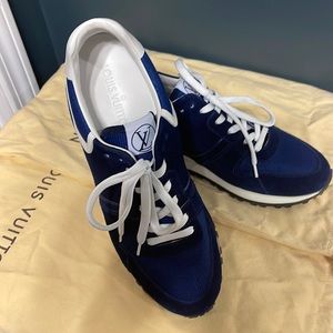 Louis Vuitton Run Away Sneakers Bleu Nuit